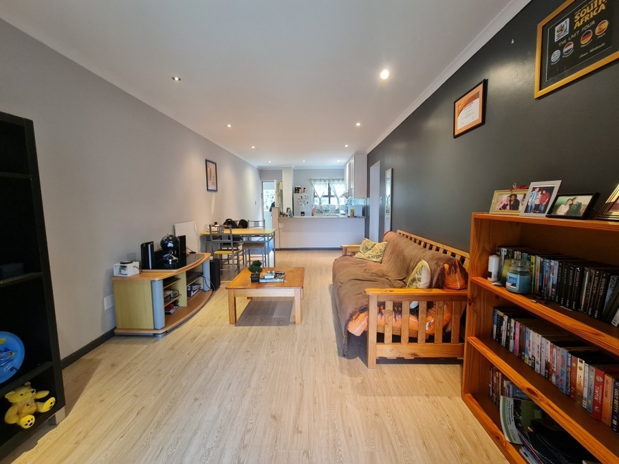 To Let 2 Bedroom Property for Rent in Knysna Central Western Cape